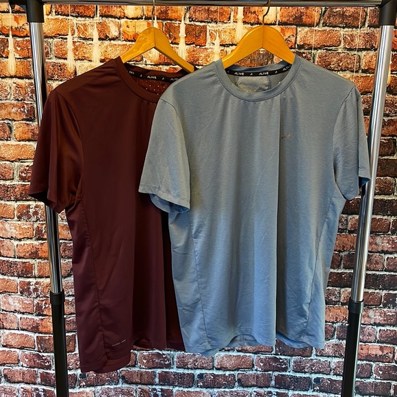 Bundle 2 Alive maroon and steel blue workout teeshirts medium Quick dry gym - Picture 1 of 4